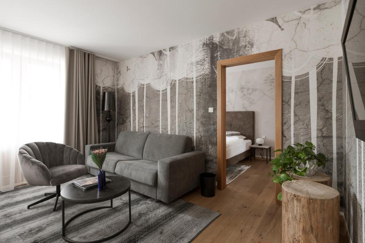 Mair Appartements In سكين المظهر الخارجي الصورة